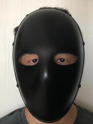 Protezione del corpo con maschera a pieno facciale antiproiettile